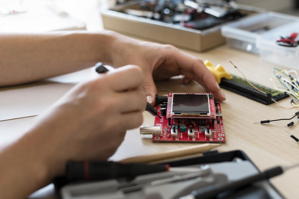 Consumer Electronics Repair Course NYC